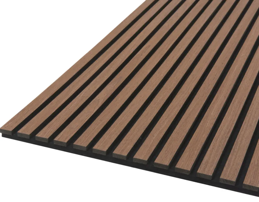 Akustikkpanel Quanti Walnut 18 x 520 x 2440 mm