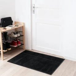 Dørmatte svart 60 x 80 cm
