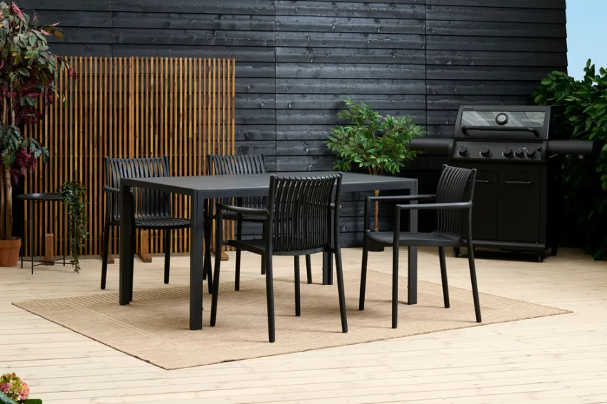 Hagestol Wien svart - Sunlife®