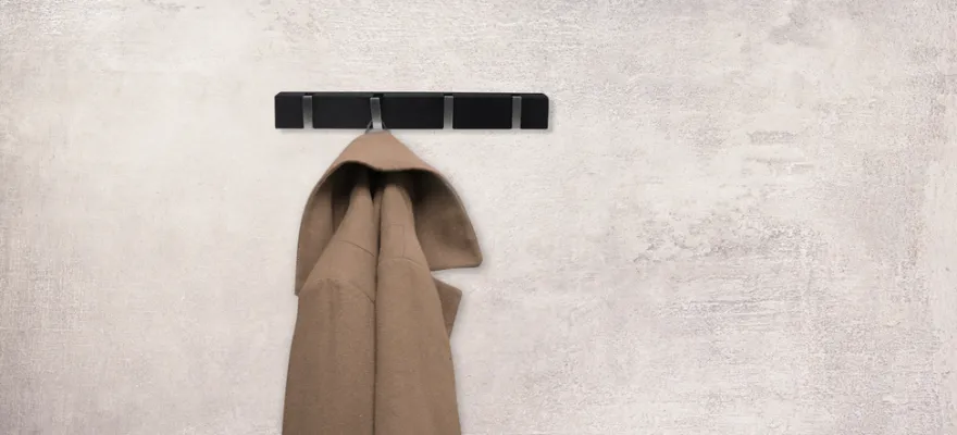 Knaggrekke Flex svart eik 4 kroker 40 cm