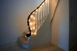 Lyskjede med 100 LED-snøballer 9,9 meter