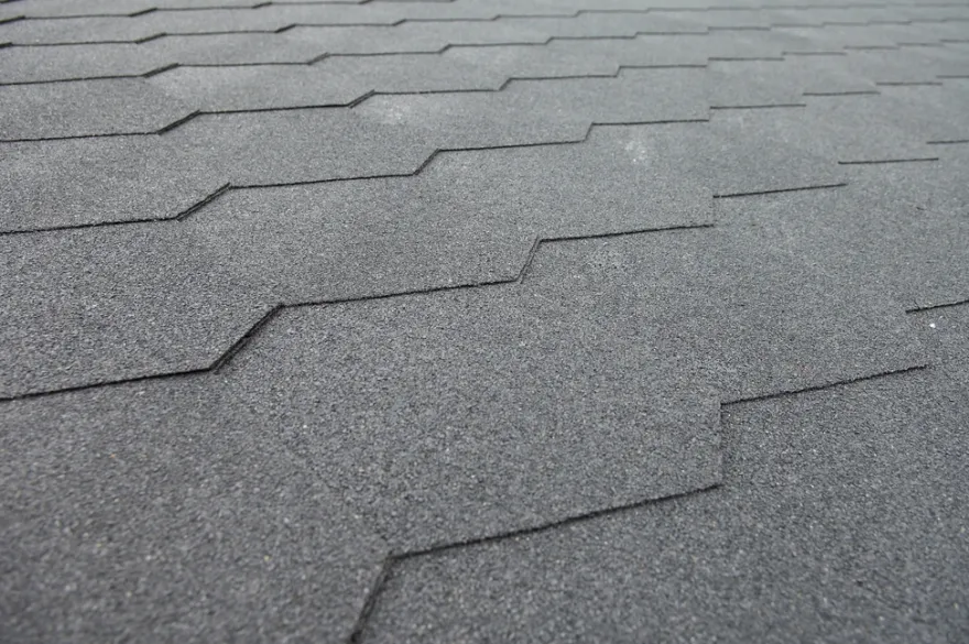 Takshingel svart pakke á 3 m²